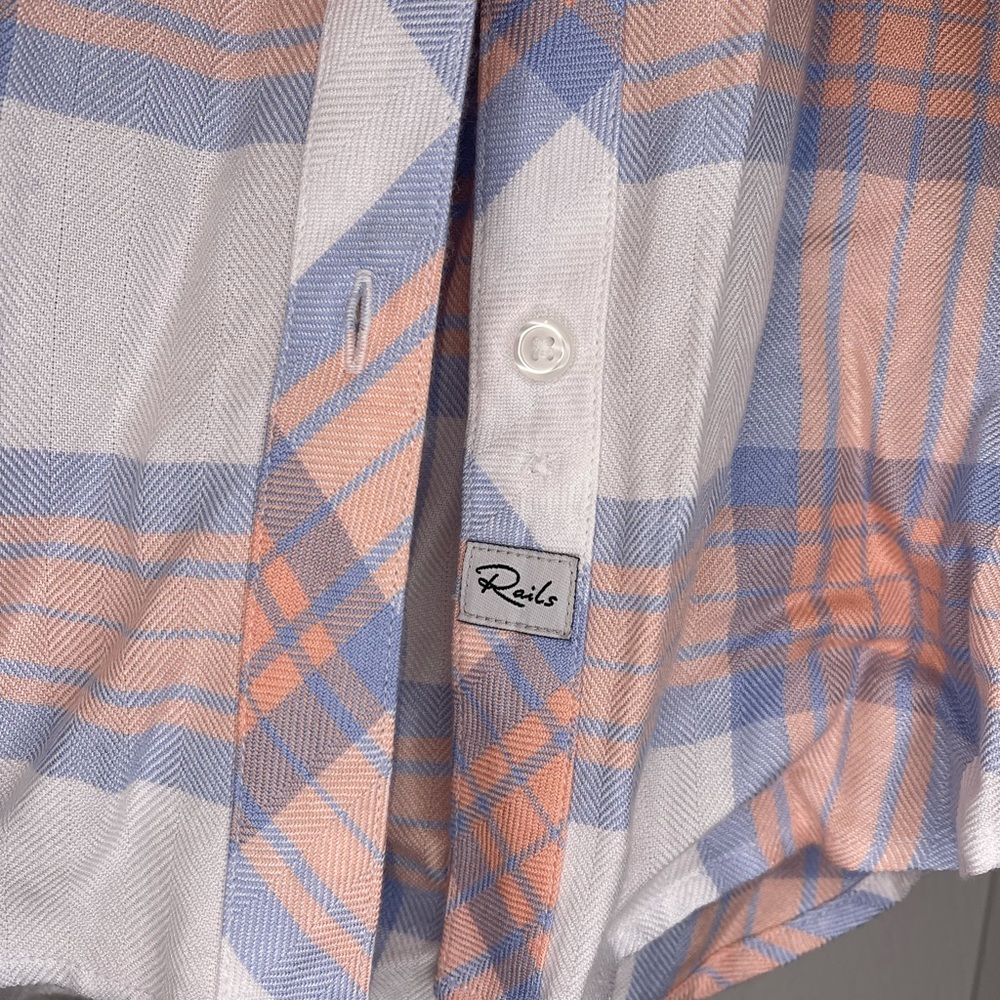 Women’s Rails plaid button down sz XS - Picture 3 of 4